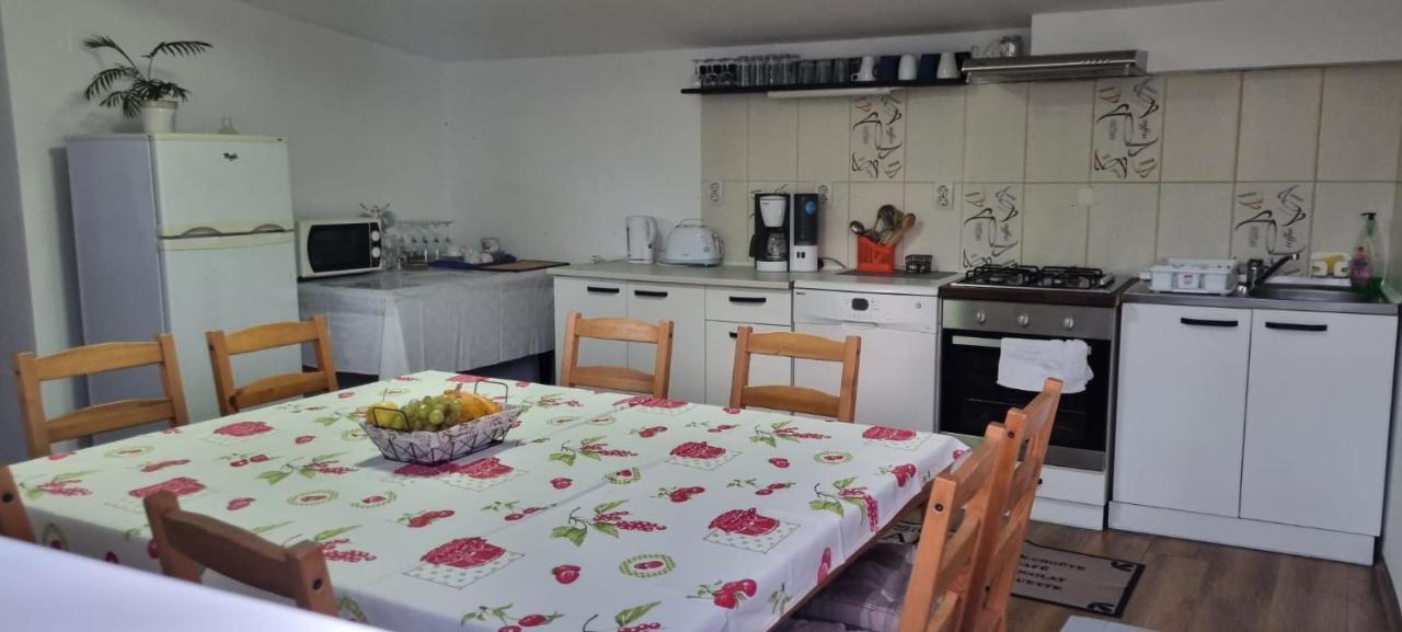 Casa De Oaspeti Laura Rîşnov エクステリア 写真